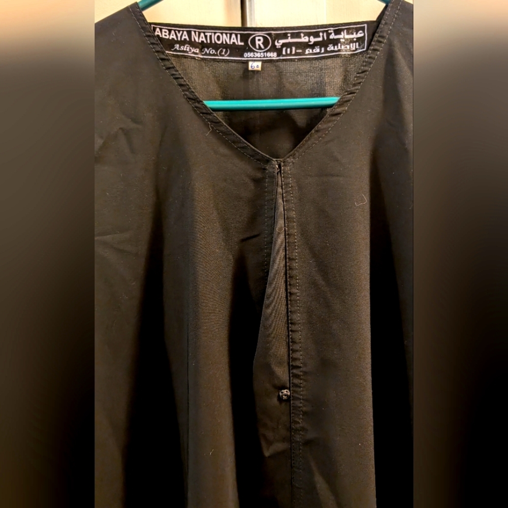 Abaya - Picture 2 of 5